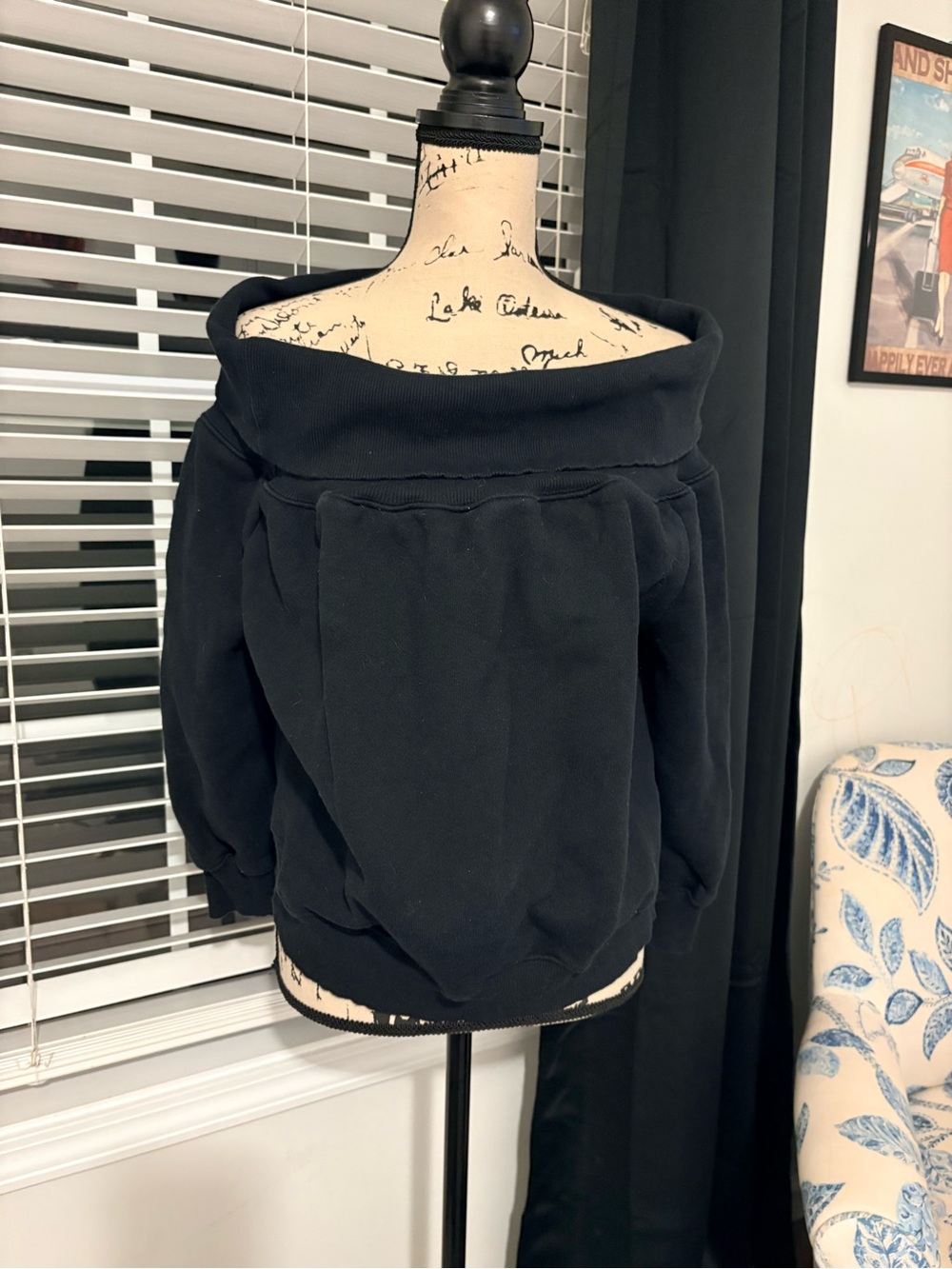 Good American Off-Shoulder Black Women’s Sweater